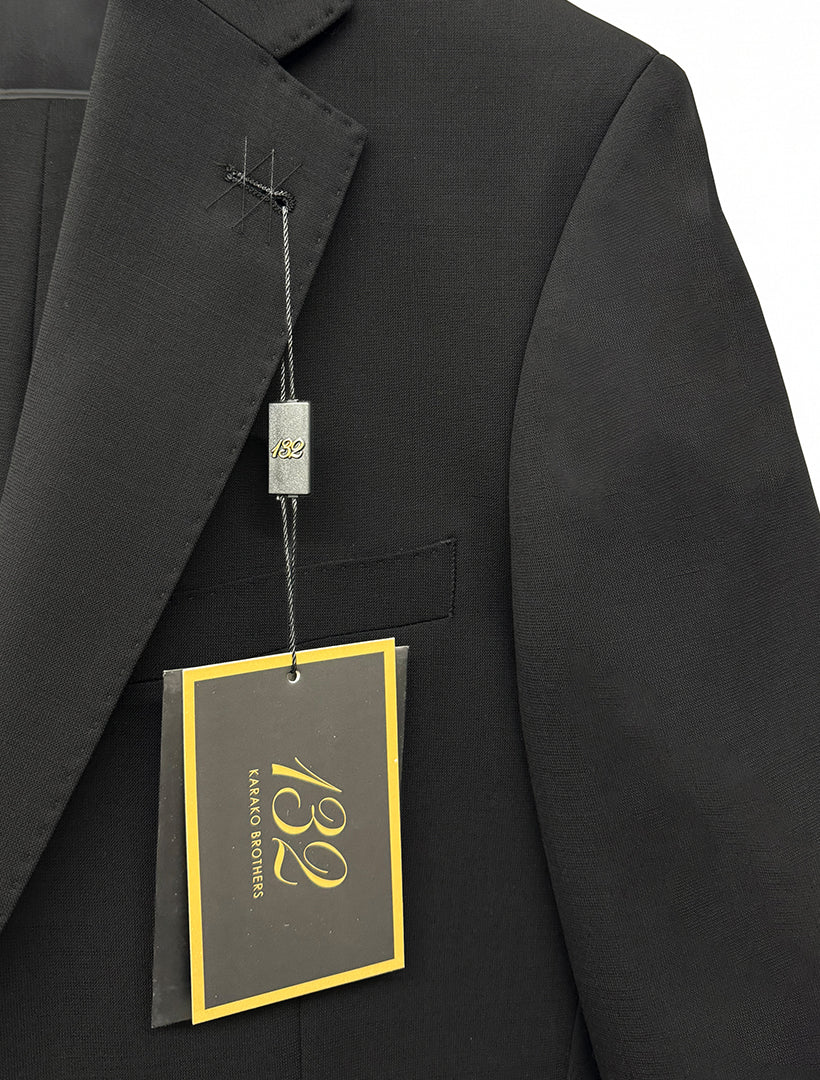 Close-up of the Men&