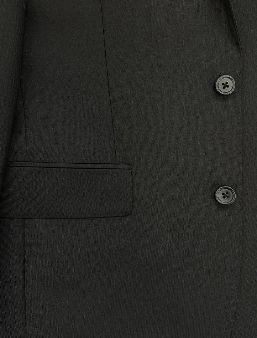 Close-up of the 132 Men&