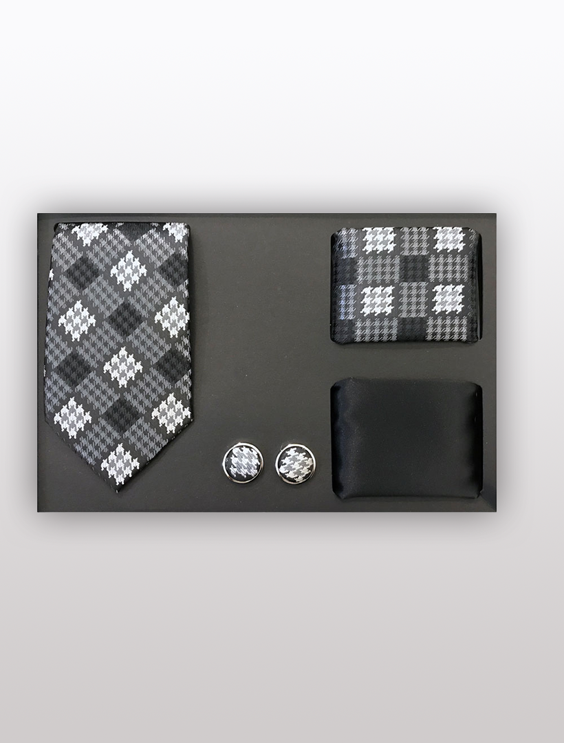 Introducing the Men&