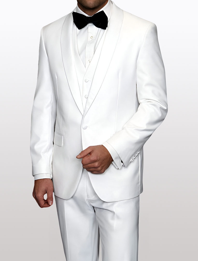 A person wearing the Statement Men&