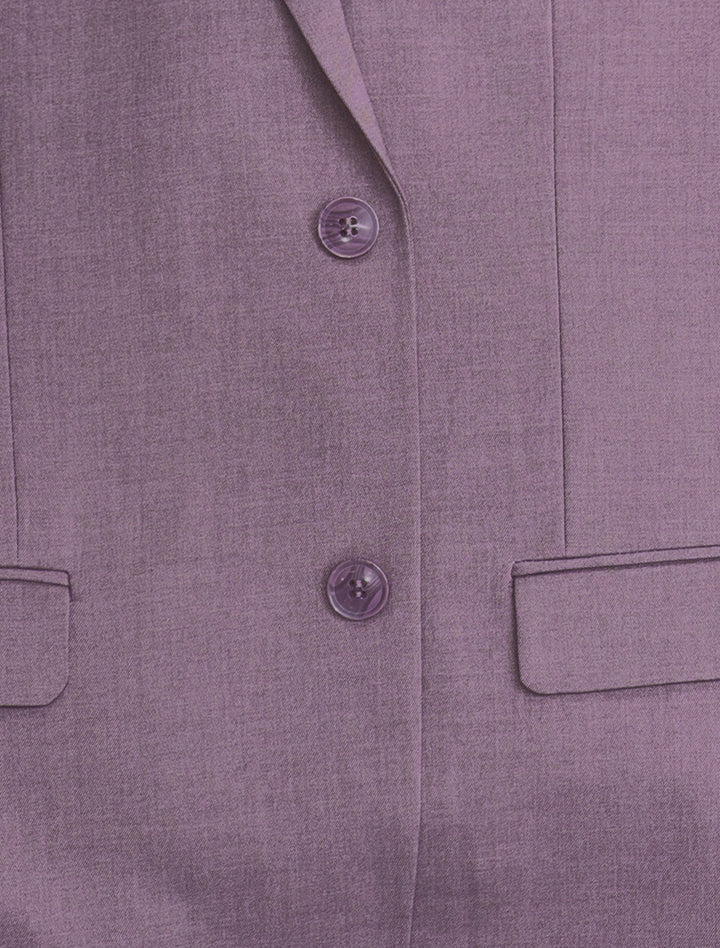 Close-up of the Gino Vitale Men&